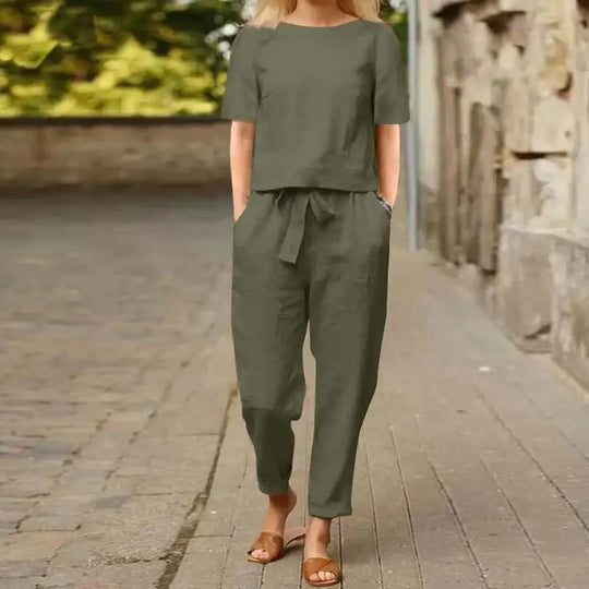 Damski komplet casual – wygodny zestaw, nowoczesny styl, lekki materiał