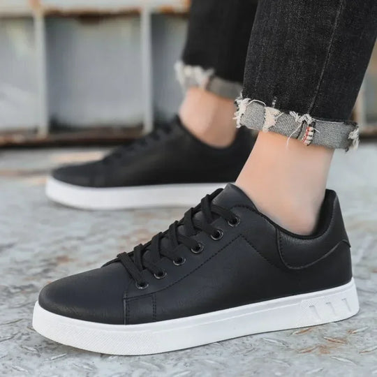 Męskie sneakersy casual – stylowe buty miejskie z wygodną podeszwą