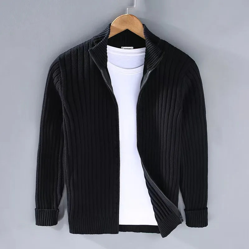 Męski sweter prążkowany z zamkiem – elegancki golf casualowy