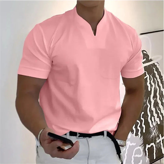 Męski t-shirt z dekoltem typu V – nowoczesny krój i komfort na co dzień