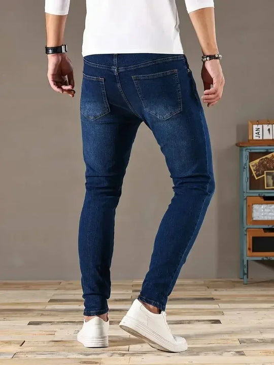 Spodnie męskie jeans slim fit – elastyczne, dopasowane, komfortowe na co dzień