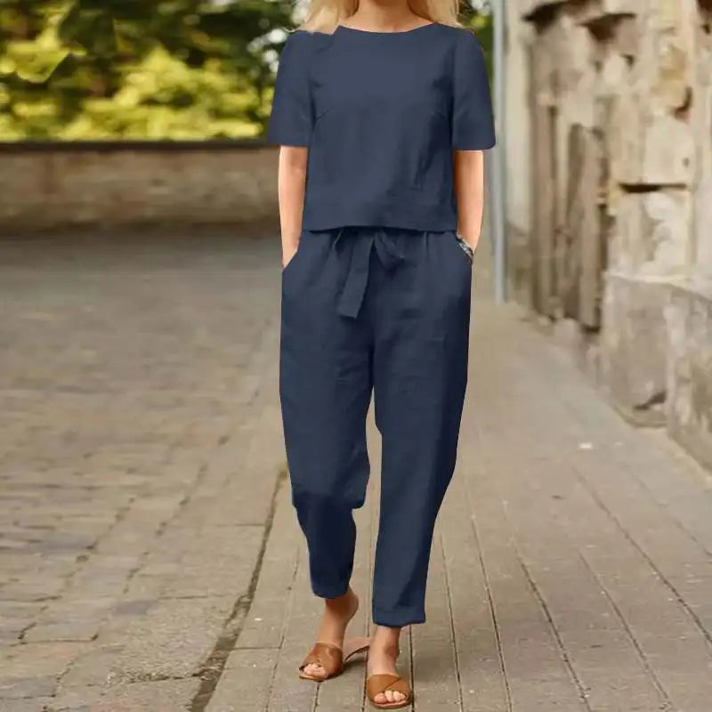 Damski komplet casual – wygodny zestaw, nowoczesny styl, lekki materiał