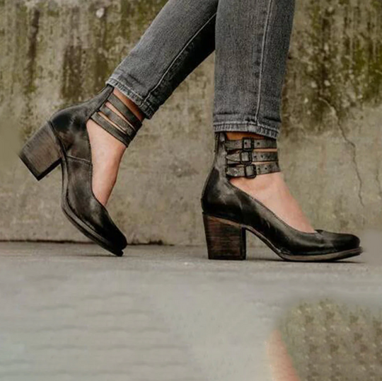 Damskie czółenka na słupku z paskami – eleganckie buty z antypoślizgową podeszwą i wygodnym obcasem
