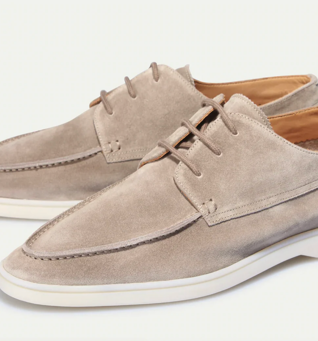 Męskie półbuty zamszowe casual – eleganckie buty sznurowane na co dzień i smart casual
