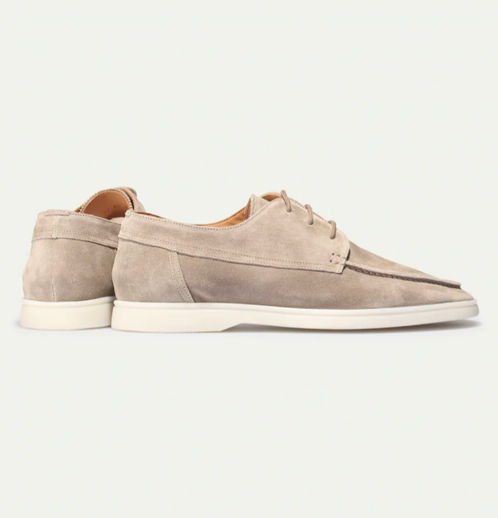 Męskie półbuty zamszowe casual – eleganckie buty sznurowane na co dzień i smart casual