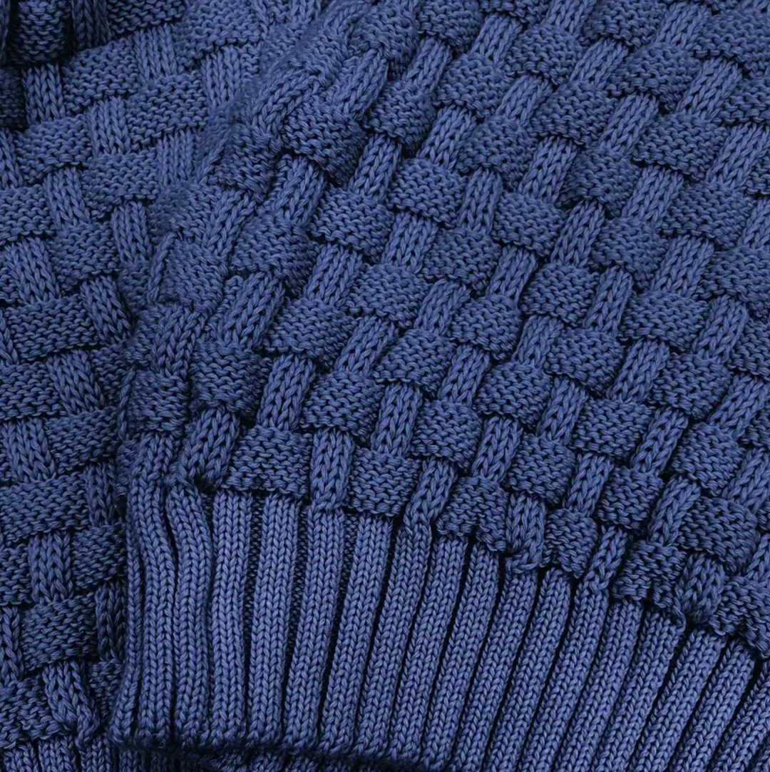 Męski sweter z golfem – elegancki, dzianinowy, dopasowany krój, komfort na co dzień