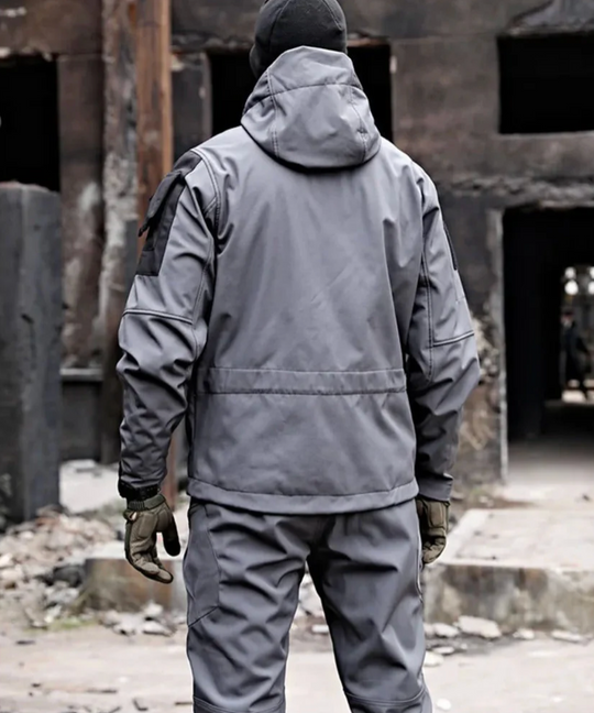 Męski komplet outdoorowy softshell – kurtka z kapturem i spodnie cargo trekkingowe taktyczne