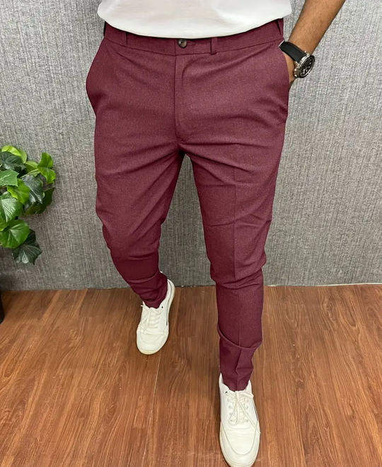 Męskie spodnie eleganckie slim fit – nowoczesny krój, komfort noszenia, uniwersalne
