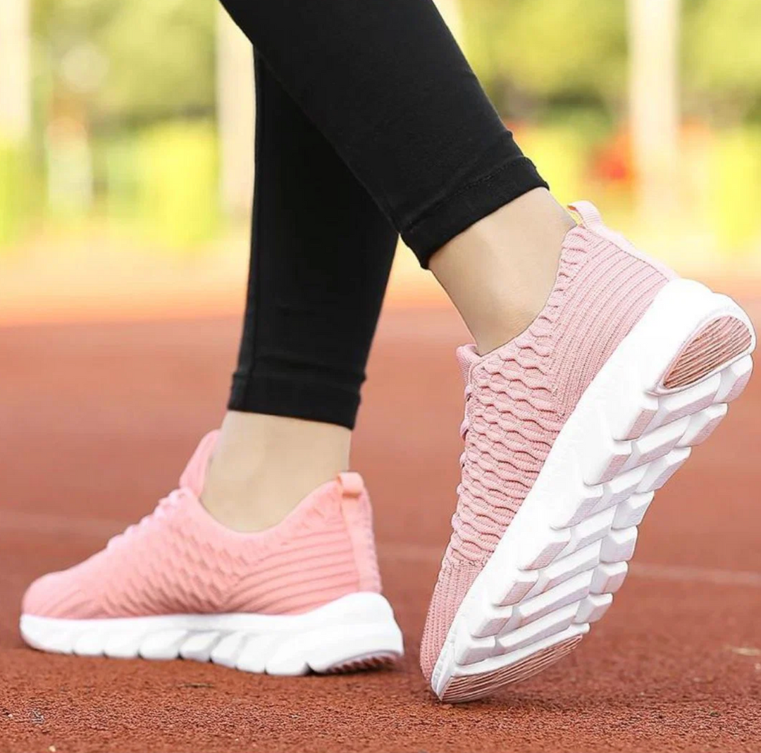 Sneakersy sportowe – lekkie, oddychające buty z amortyzacją memory foam