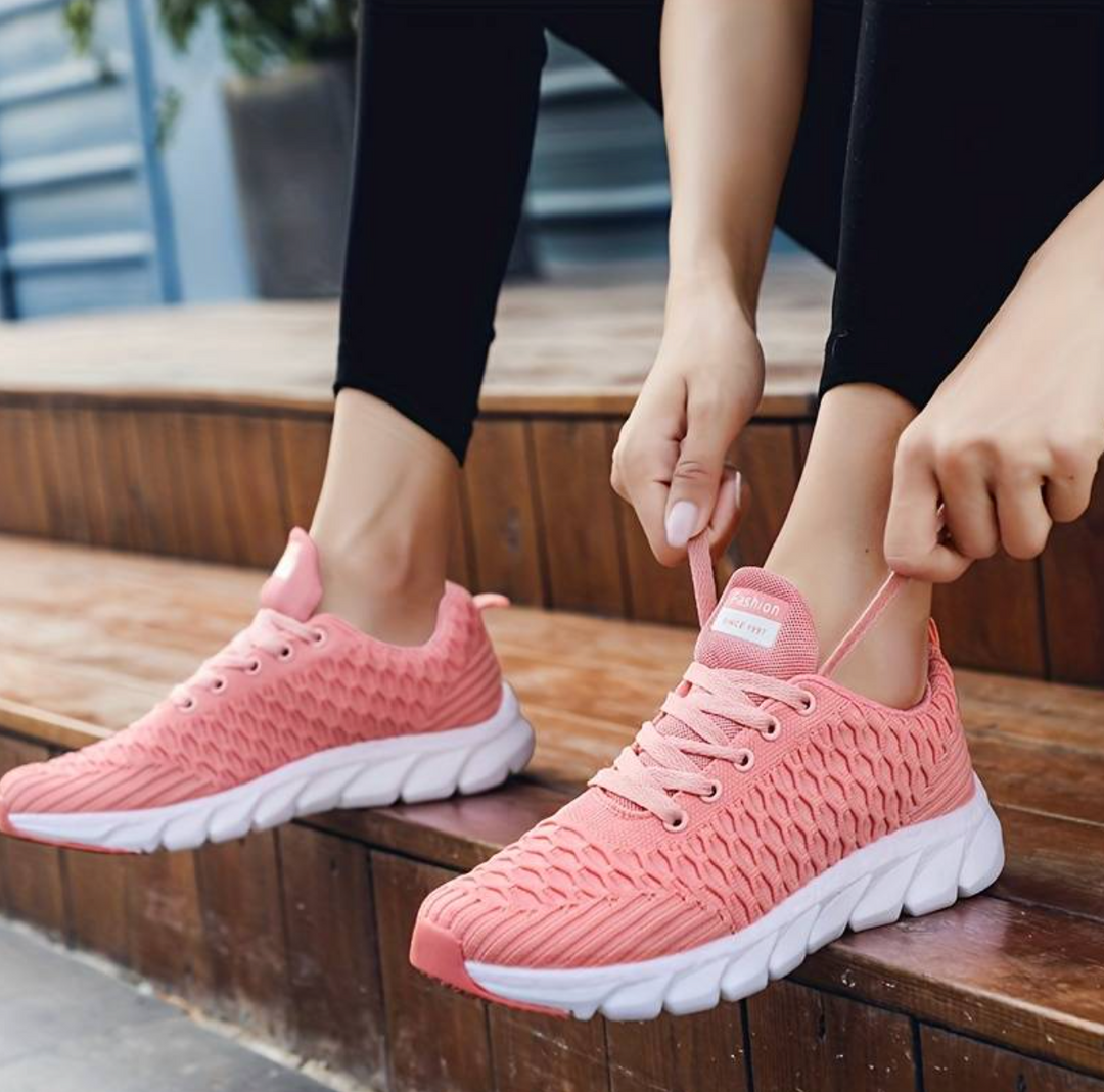 Sneakersy sportowe – lekkie, oddychające buty z amortyzacją memory foam