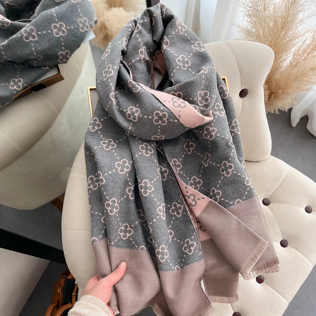 Elegancki szal kaszmirowy – miękki, stylowy i uniwersalny dodatek